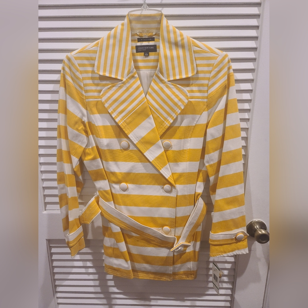 Brand New Jones New York YW & Wht Stripes Trench Coat